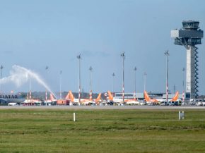 
La compagnie aérienne low cost easyJet va réduire sa présence à Berlin, où sept des 18 Airbus présents actuellement ne sero