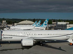 
Boeing va commencer à remettre sur le marché certains 737 MAX destinés à des compagnies aériennes chinoises : les tensions p