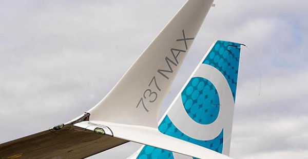 
L’Administration fédérale de l’aviation américaine (FAA) a annoncé vendredi que les 737 MAX-9 devront rester cloués au s
