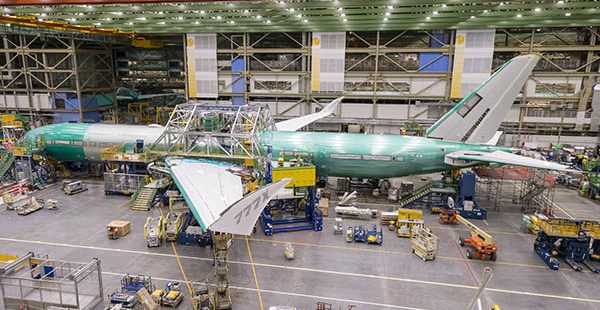 
Boeing a enregistré le mois dernier 55 nouvelles commandes, et a livré aux compagnies aériennes et sociétés de leasing 38 av