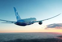 
Alors que Boeing est confronté à de nouveaux défis pour augmenter la production du 787, l’avionneur, déjà sous forte press