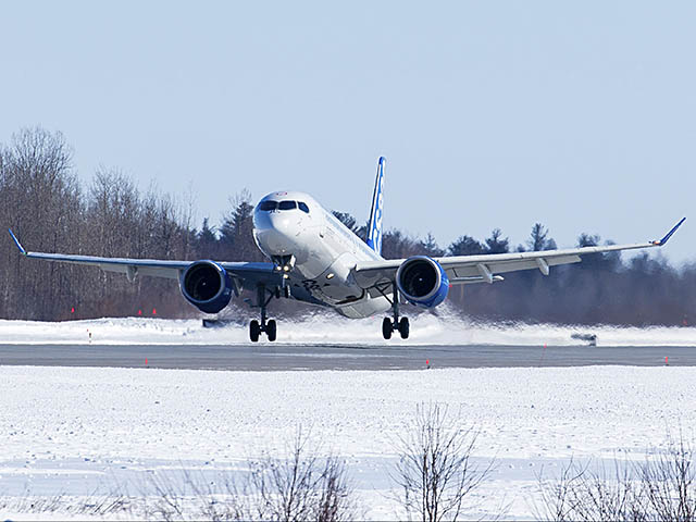 air-journal_Bombardier CS300 1er vol_1