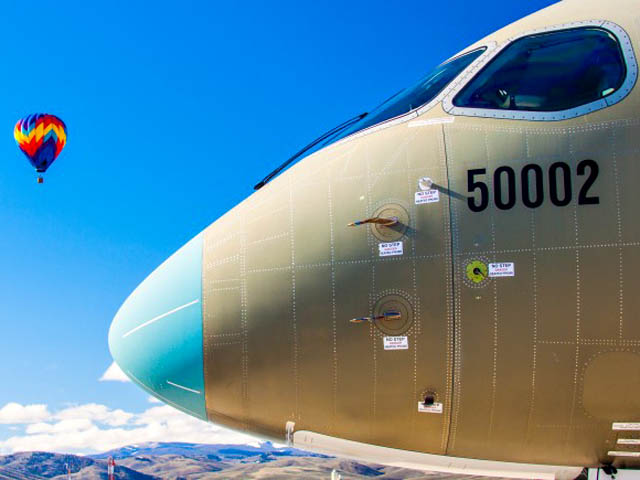 air-journal_Bombardier_CS100 FTV2_Colorado