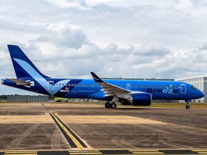 
La compagnie aérienne Breeze Airways a assisté à Mobile au vol inaugural en livrée complète du premier des 80 Airbus A220-30