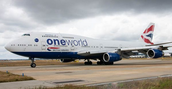 La compagnie aérienne British Airways a envoyé hier en Espagne le Boeing 747-400 immatriculé G-CIVD, marquant le début de la s