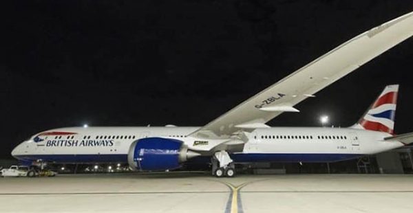 La compagnie aérienne British Airways attend dans les prochains jours le premier des douze Boeing 787-10 Dreamliner, qui s’ajou