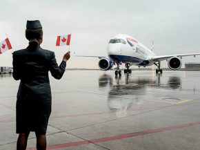 Le Canada a prolongé jusqu’à la fin du mois prochain les restrictions de vol liées à la pandémie de Covid-19, malgré les s