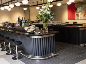 La compagnie aérienne British Airways a dévoilé sa dernière rénovation de salon d’aéroport à Johannesburg, dans le cadre 