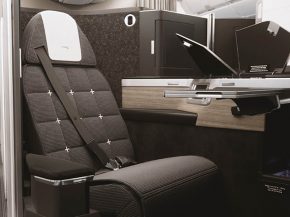 La compagnie aérienne British Airways a présenté hier son nouveau siège de classe Affaires qui sera entre autres installé dan