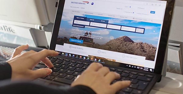 La compagnie aérienne British Airways dispose désormais de trois des 118 avions de sa flotte long-courrier qui seront équipés 