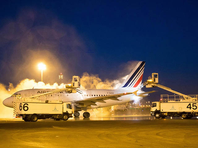 Aéroports de Paris : les déneigeuses à l’ouvrage (photos, vidéo) 3 Air Journal