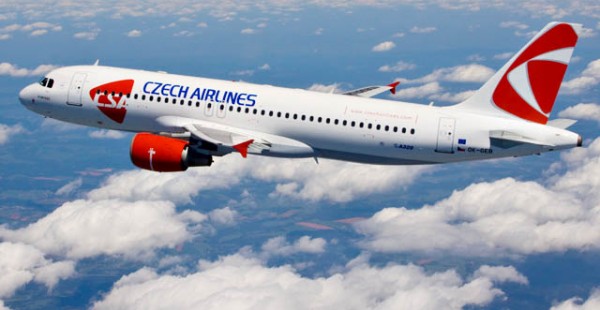 
La compagnie aérienne CSA Czech Airlines a été placée en redressement judiciaire, croulant sous le poids de sa dette et faute
