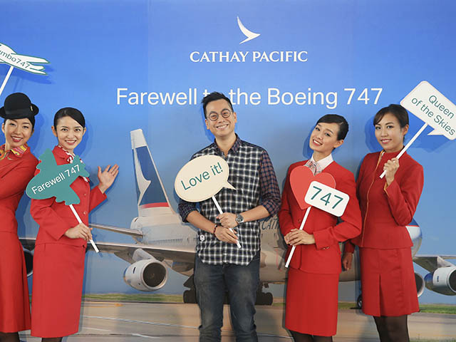air-journal_cathay-pacific-747-400-b-huj-dernier-vol