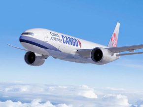 
La compagnie aérienne taïwanaise China Airlines se penche sur l’avenir de sa flotte cargo, et dit hésiter entre les futurs m