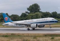 
Le premier Airbus A319neo destiné à une compagnie aérienne a dévoilé sa livrée aux couleurs de China Southern Airlines, tan
