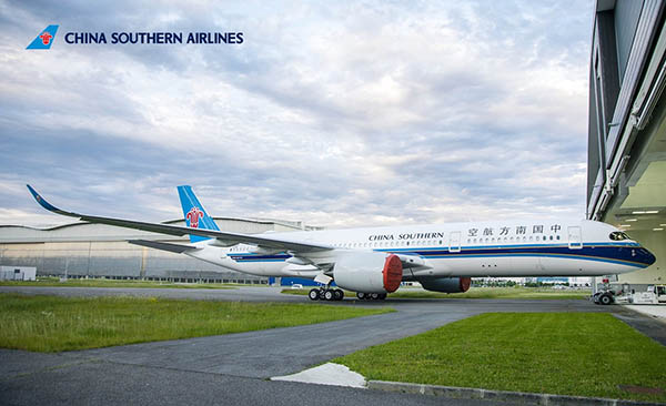 Troisième 787 pour Air Tahiti Nui, premier A350 pour China Southern 4 Air Journal