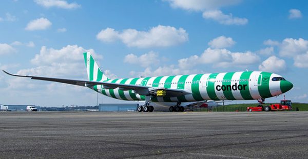 
Le matin du 19 septembre,  vers 9h30, un Boeing 757-300 de Condor, prêt à décoller, a été percuté par un Boeing 737-800 d 