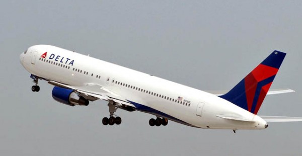 
Un vol de Delta Air Lines est revenu à l aéroport JFK de New York peu après le décollage vendredi lorsque le toboggan d urgen