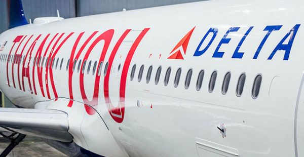 Les noms de plus de 90.000 employés de la compagnie aérienne Delta Air Lines forment le mot   Thank You » (merci) su