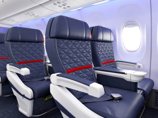 air-journal_Delta Air Lines 737_FirstClass