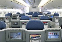 
Deux grandes compagnies américaines, Delta Air Lines et United Airlines, proposent désormais des offres allégées de leurs cab