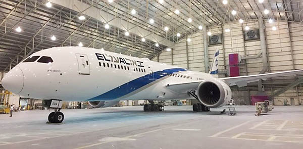 Le Dreamliner d’El Al se dévoile 136 Air Journal