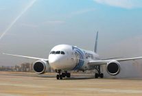 La compagnie aérienne EgyptAir a pris possession de son premier Boeing 787-9 Dreamliner, tandis que Mauritania Airlines recevait 