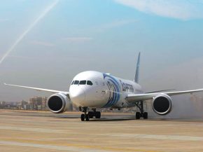 La compagnie aérienne EgyptAir a pris possession de son premier Boeing 787-9 Dreamliner, tandis que Mauritania Airlines recevait 