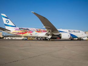 Un Boeing 787-9 Dreamliner de la compagnie aérienne El Al est décoré aux couleurs de San Francisco et Las Vegas, deux destinati