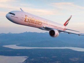 La compagnie aérienne Emirates Airlines inaugure mardi une nouvelle liaison entre Dubaï et Porto, sa deuxième destination au Po