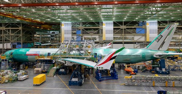 
La compagnie aérienne Emirates Airlines a confirmé le report à 2023 au plus tôt de l’arrivée dans sa flotte des Boeing 777