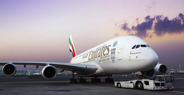 
La compagnie aérienne Emirates Airlines a envoyé à Tarbes un de ses 114 Airbus A380, débutant comme prévu la mise à la retr