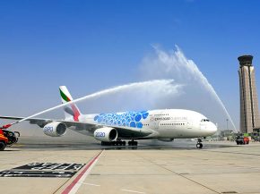 La compagnie aérienne Emirates Airlines a enregistré au premier semestre un résultat net en hausse de 282% à 235 millions de d