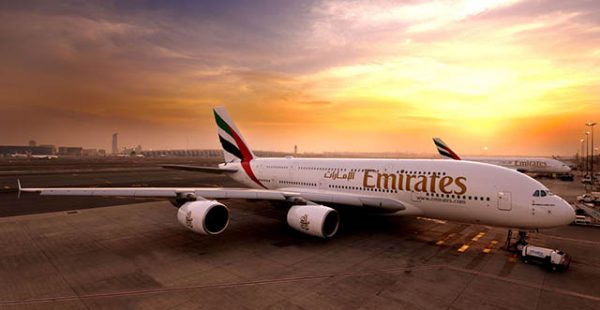 La compagnie aérienne Emirates Airlines a vu son bénéfice annuel reculer de 69% à 237 millions de dollars, le plus bas depuis 