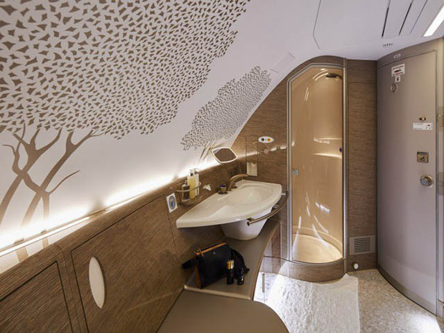 Emirates Airlines dévoile la classe Premium de ses Airbus A380 (photos, vidéo) 5 Air Journal