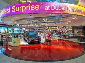 
Il est difficile de déterminer précisément quels sont les aéroports internationaux offrant les meilleurs prix en matière de 