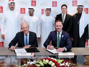 La compagnie aérienne Emirates Airlines a signé un pacte de sécurité avec sa rivale Etihad Airways, portant sur le partage du 