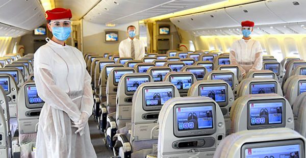 La compagnie aérienne Emirates Airlines sera la première au monde à offrir à ses passagers une couverture gratuite des frais m
