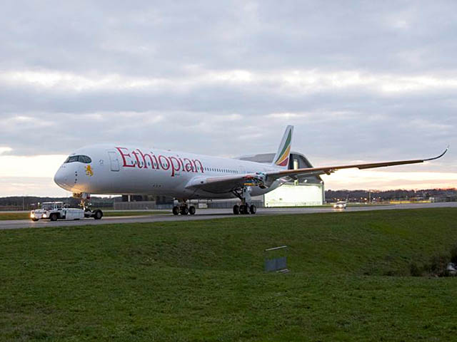 air-journal_Ethiopian Airlines A350-900 paint2