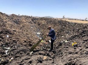 Les pilotes du Boeing 737 MAX 8 de la compagnie aérienne Ethiopian Airlines qui s’est écrasé début mars, entrainant la mort 