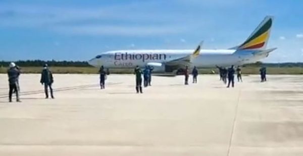 
Un avion de la compagnie aérienne Ethiopian Airlines effectuant un vol de fret vers la Zambie s’est posé dans un aéroport en