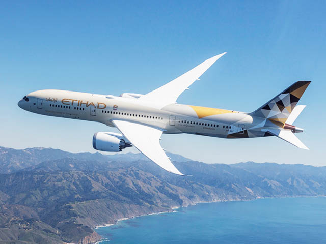 Etihad Airways lance des vols vers Malaga, Santorin et Mykonos 1 Air Journal