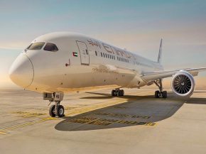 La compagnie aérienne Etihad Airways va déployer ses Boeing 787-10 Dreamliner cet hiver deux fois par jour vers Manchester et to