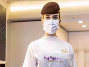 La compagnie aérienne Etihad Airways propose à son tour une assurance gratuite à tous ses passagers en cas de diagnostique posi
