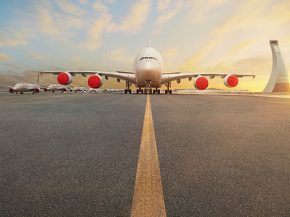 
Un Airbus A380 de la compagnie aérienne Etihad Airways est arrivé à Tarbes, a priori pour un stockage de longue durée. Finnai