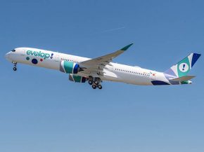 La compagnie aérienne espagnole Evelop Airlines a pris possession du premier de ses deux Airbus A350-900, tandis que Bamboo Airwa