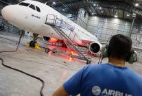 
L avionneur Airbus va verser une prime exceptionnelle de 1 500 euros à ses salariés au Royaume-Uni, en Allemagne, en France et 