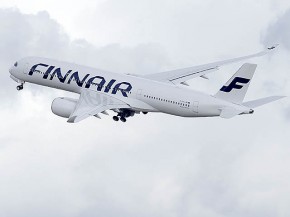 
La compagnie aérienne Finnair a relancé sa route entre Helsinki et Hong Kong, où les  sanctions menaçant les transporteurs e