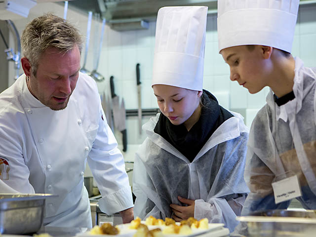 Finnair : 200 millions d'euros de perte au T3 et vente de plateaux-repas en supermarché 1 Air Journal Finnair : 200 millions d'euros de perte au T3 et vente de plateaux-repas en supermarché 1 Air Journal