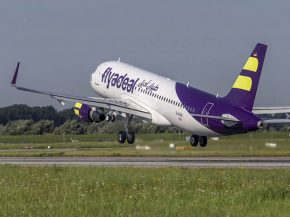 
La compagnie aérienne à bas prix flyadeal a annoncé hier avoir effectué un vol avec un équipage entièrement féminin en Ara